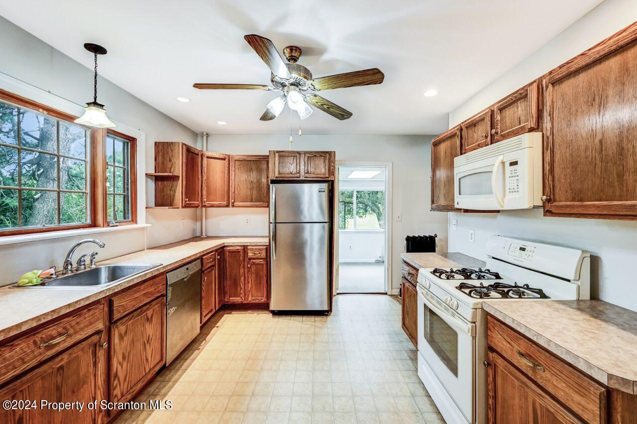5580 BLOOMINGTON ROAD