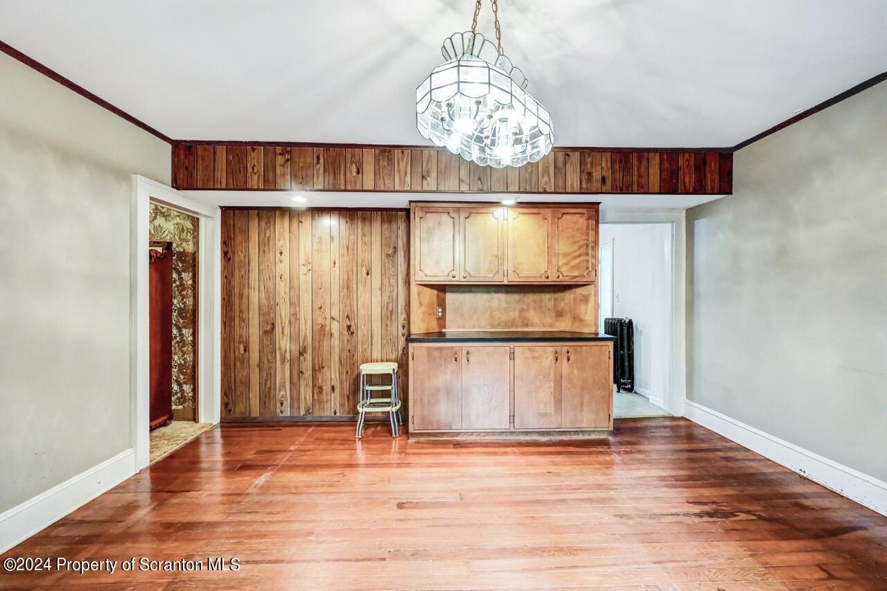 5580 BLOOMINGTON ROAD