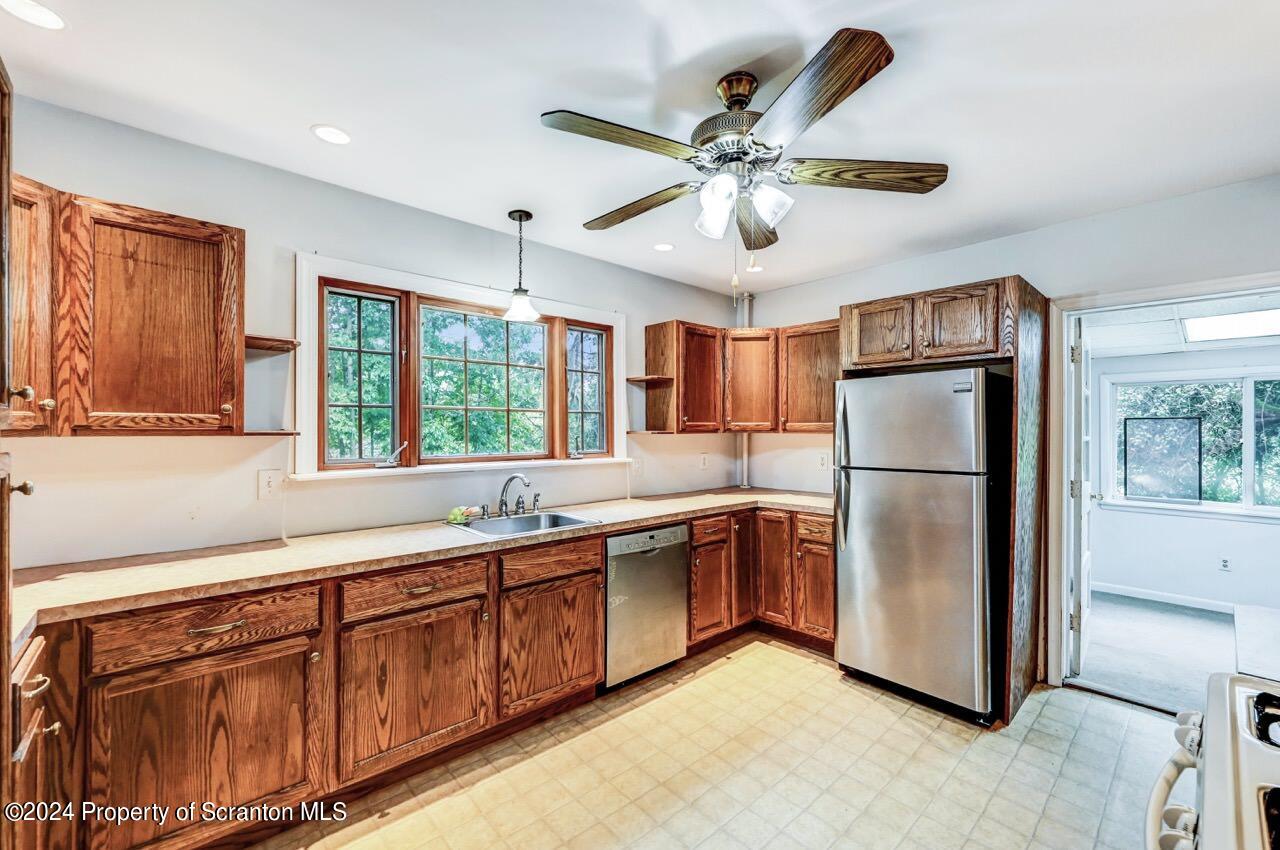5580 BLOOMINGTON ROAD