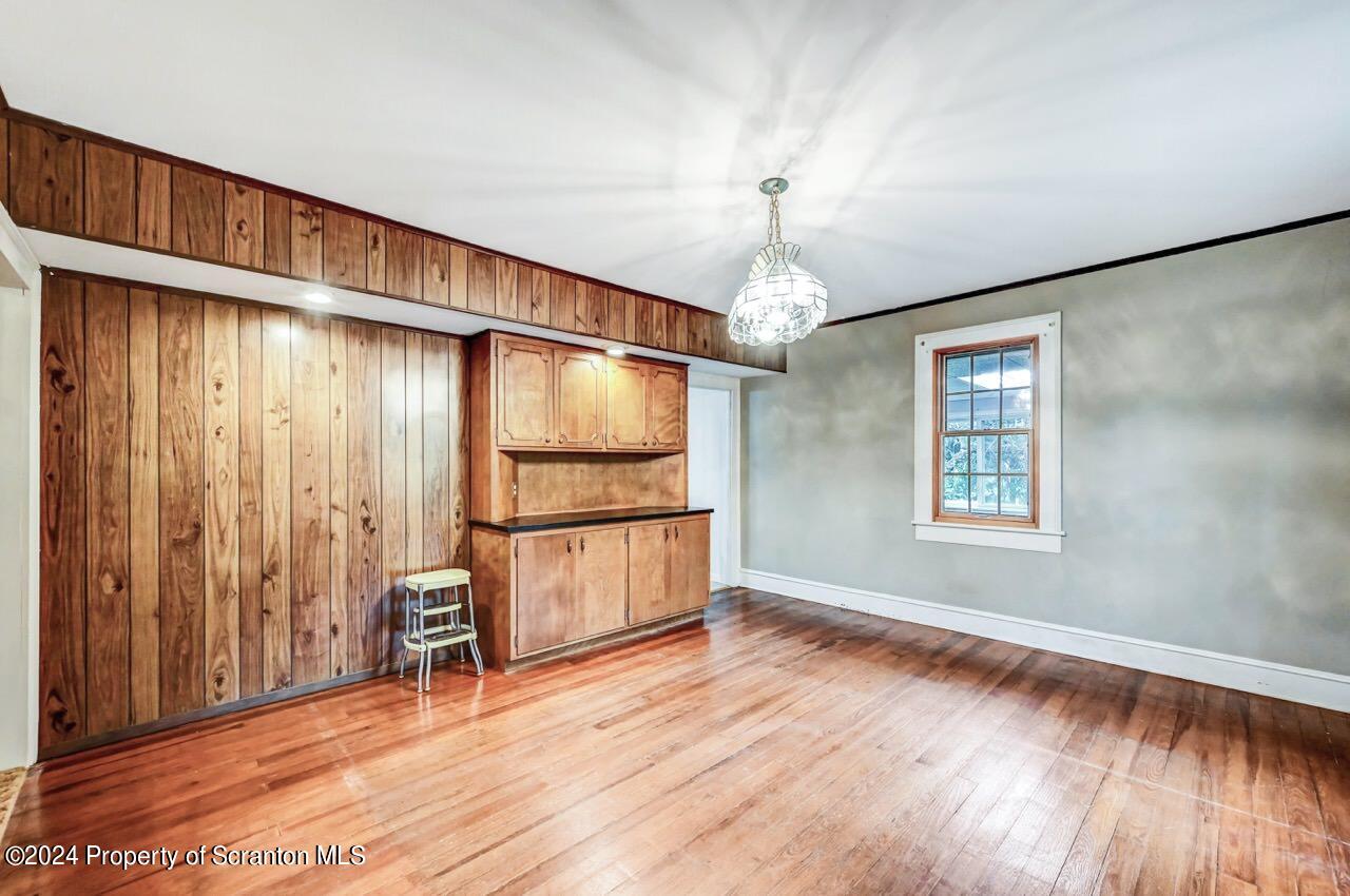 5580 BLOOMINGTON ROAD