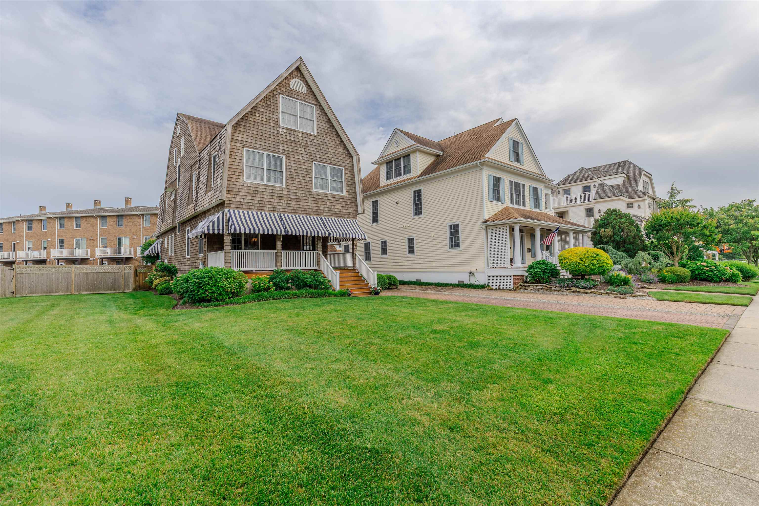 1208 New Jersey Avenue