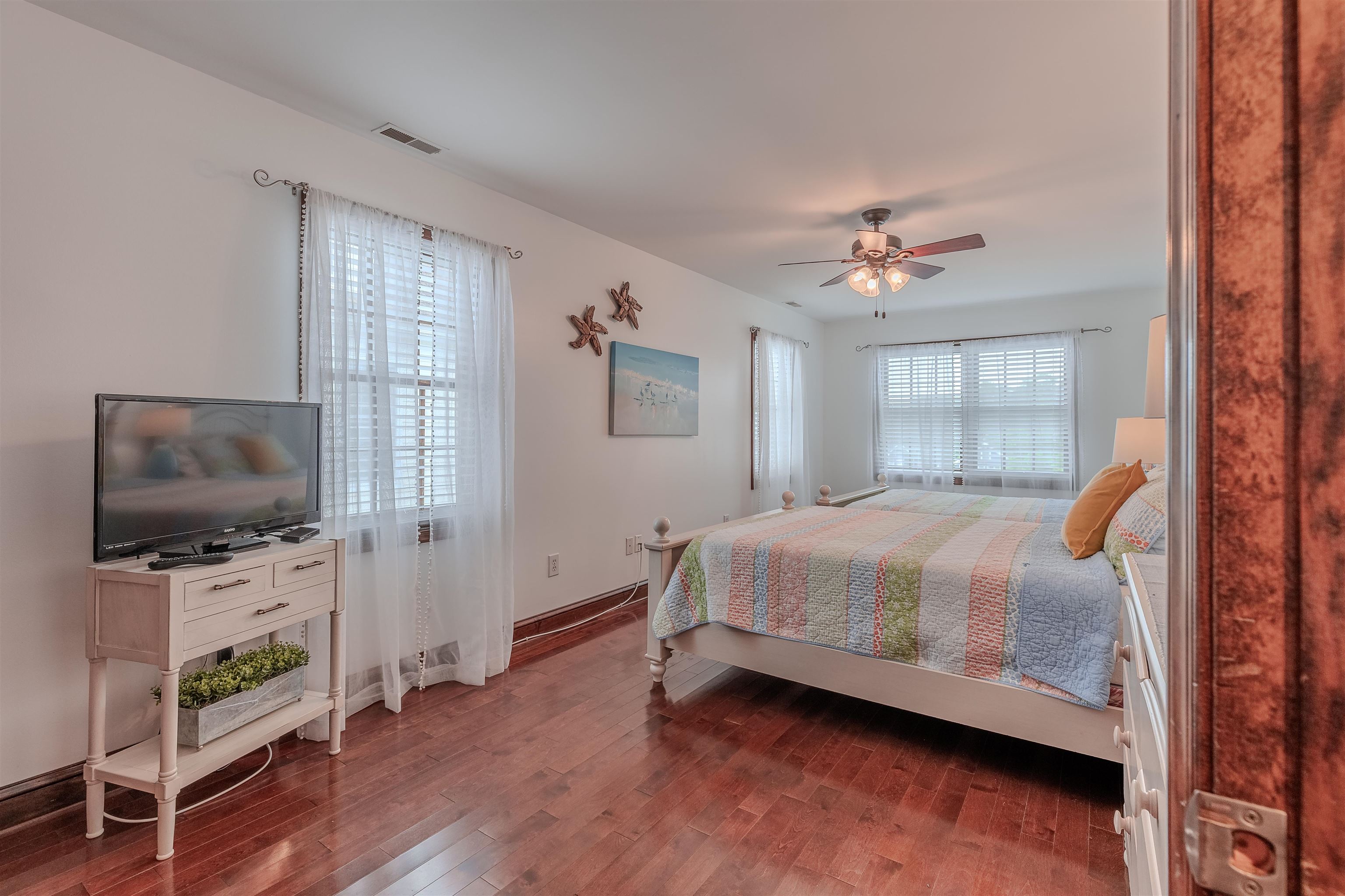 1208 New Jersey Avenue