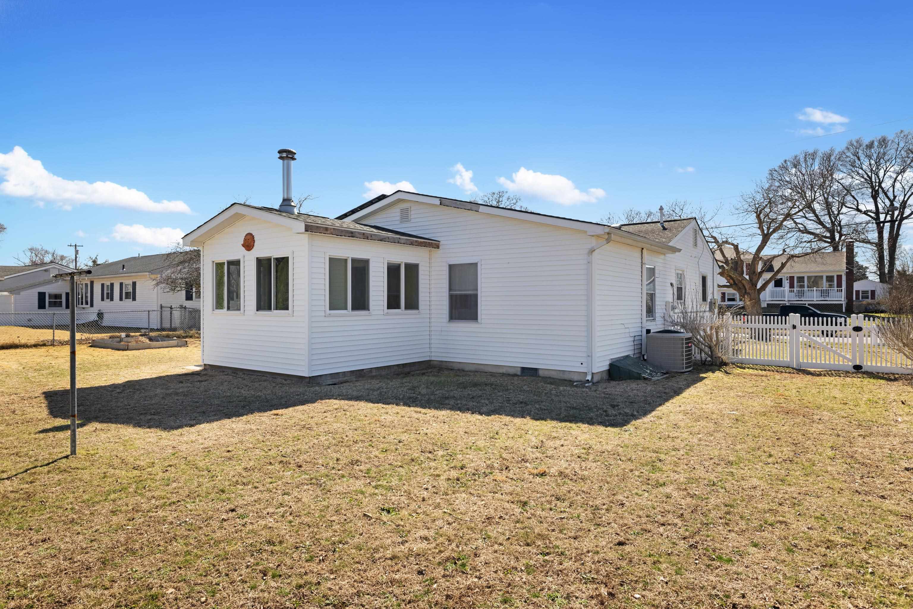 82 Beachhurst Drive