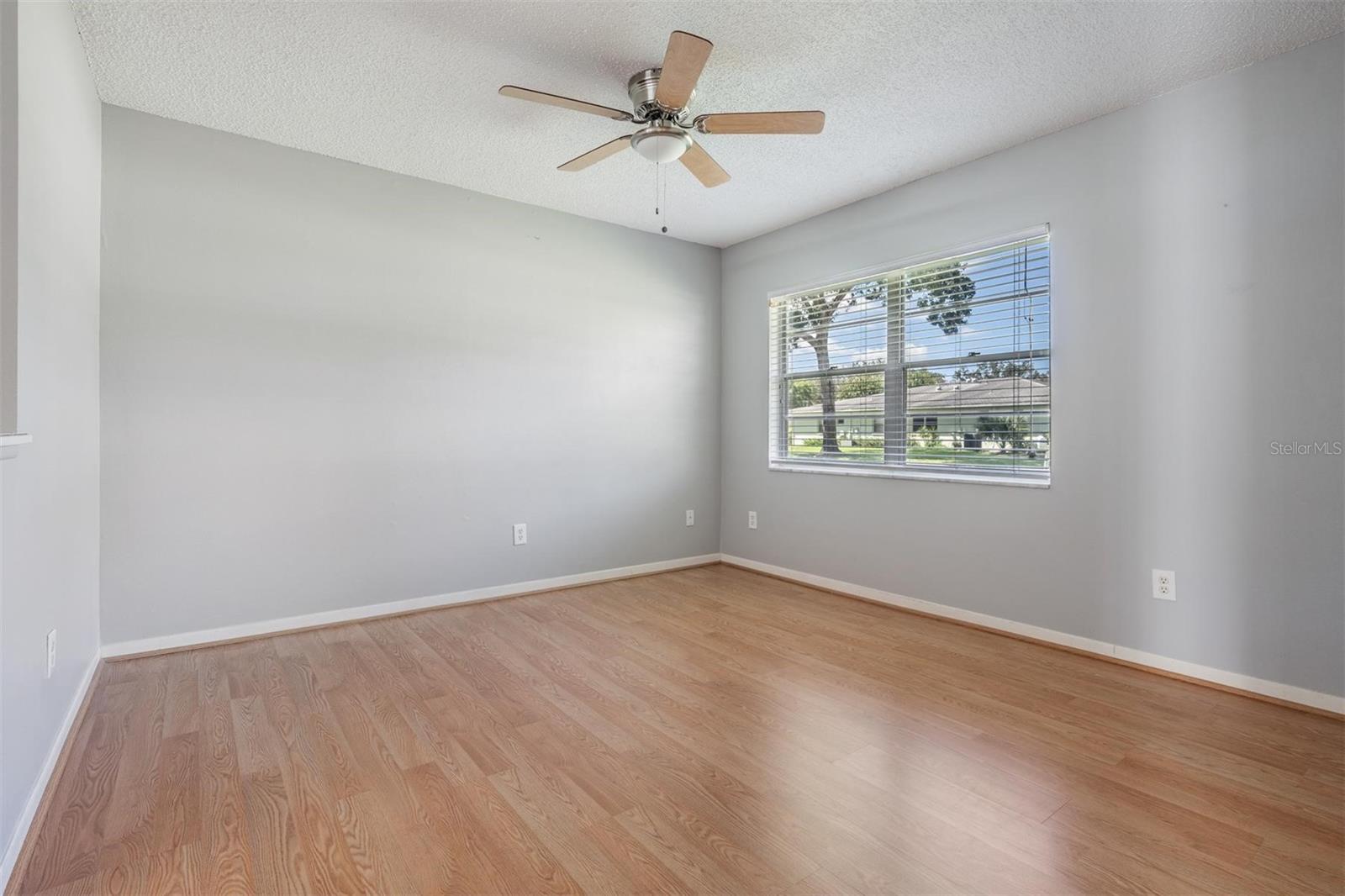 1182 ORANGE TREE CIR E #C