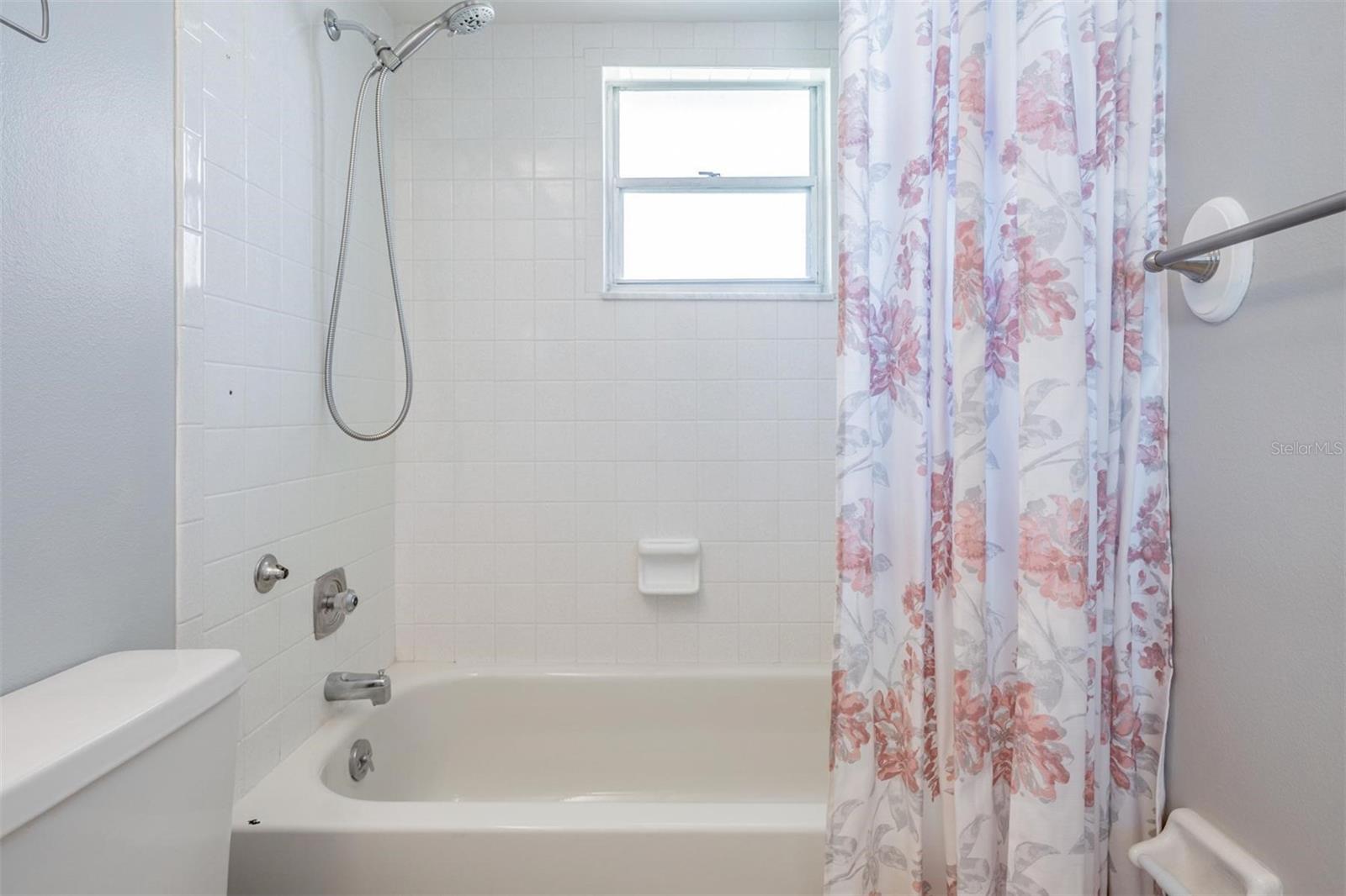 1182 ORANGE TREE CIR E #C