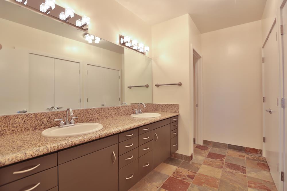 334 Santana ROW 324