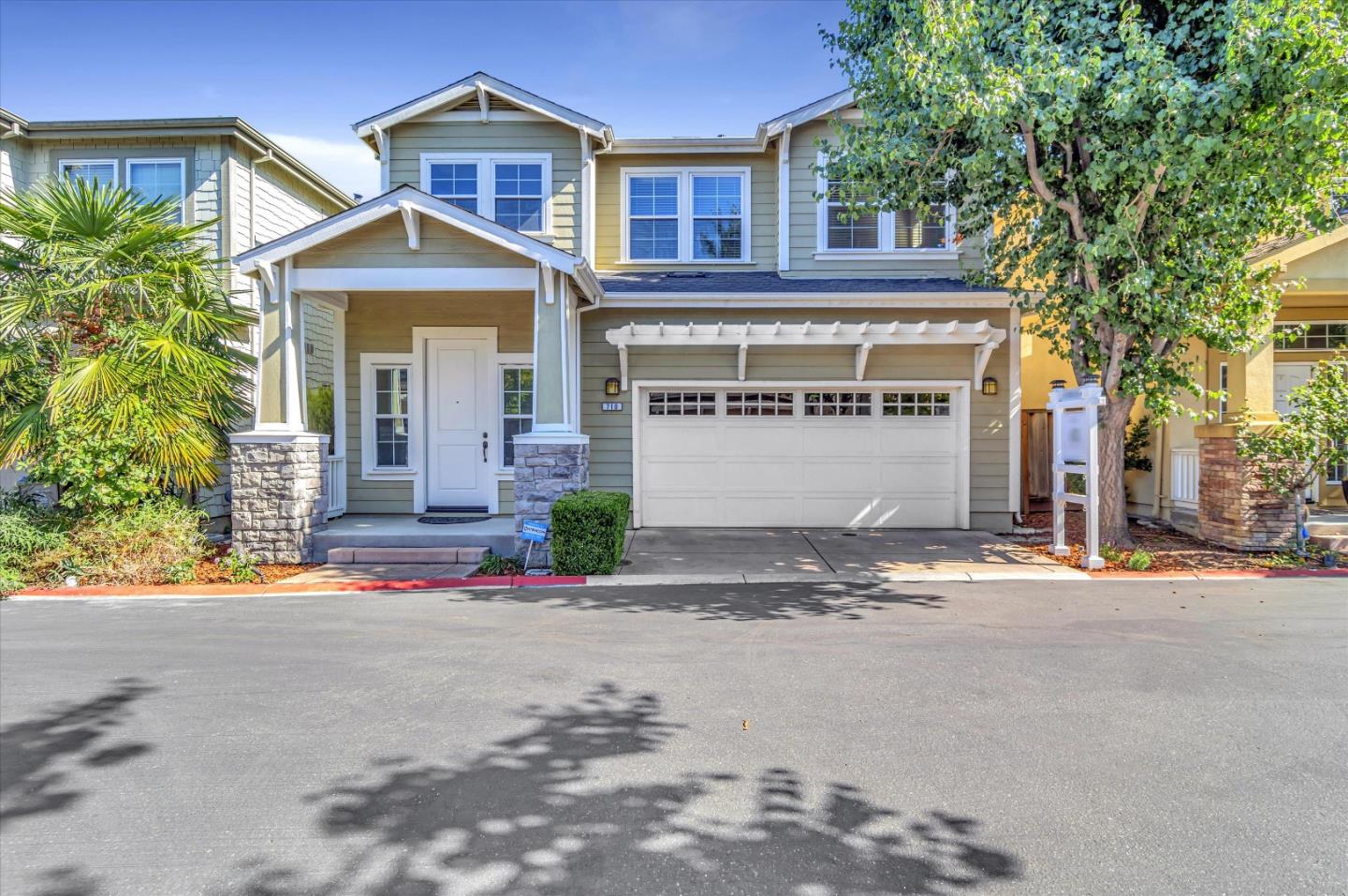 710 Trinity Glen CT