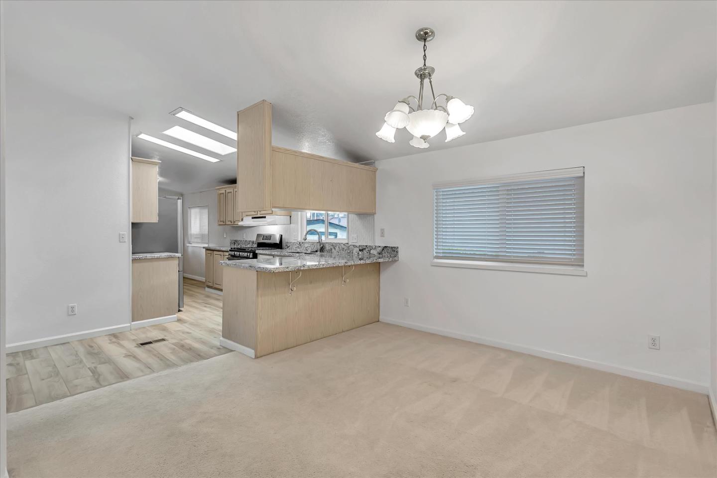 1085 Tasman DR 636