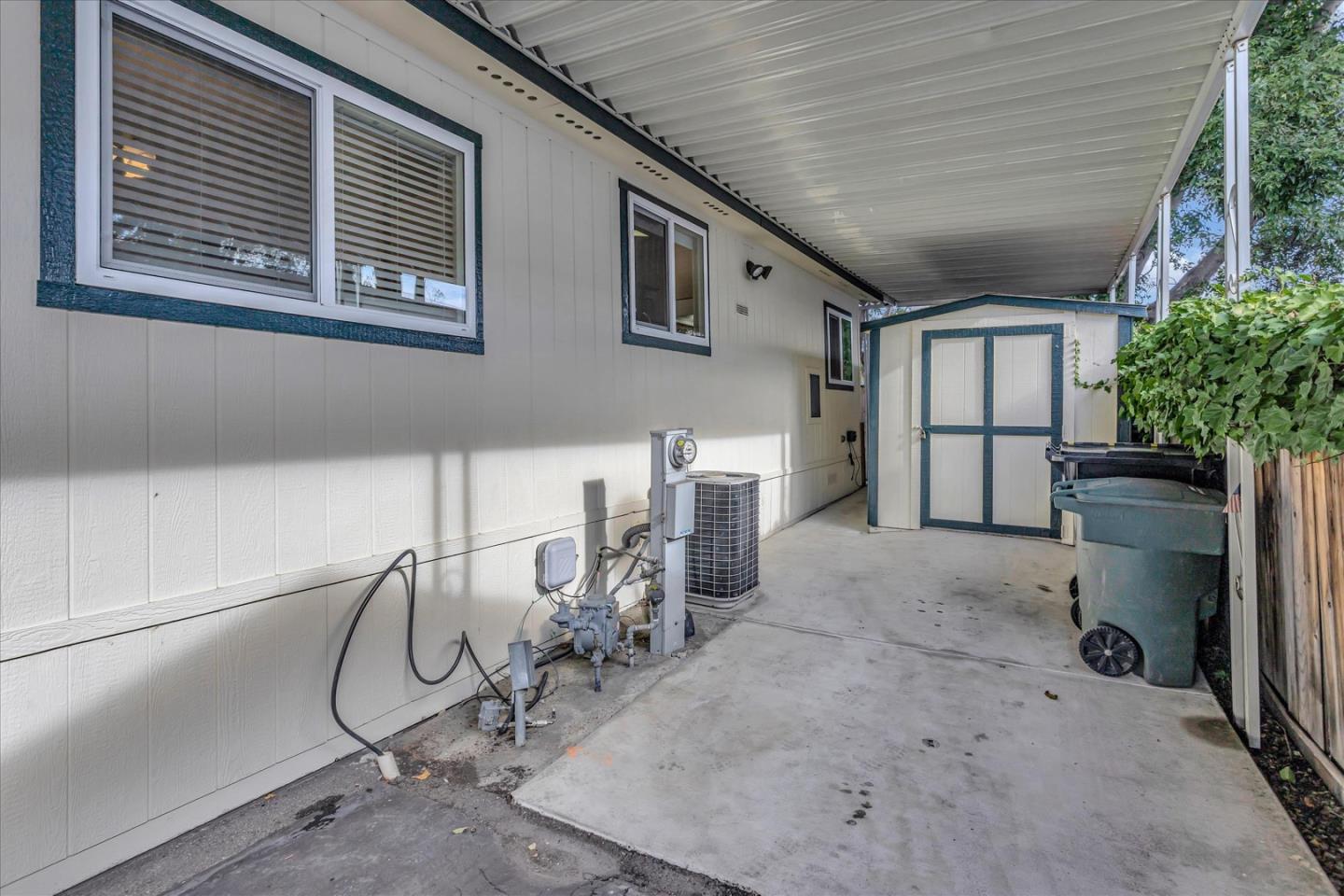 1085 Tasman DR 636