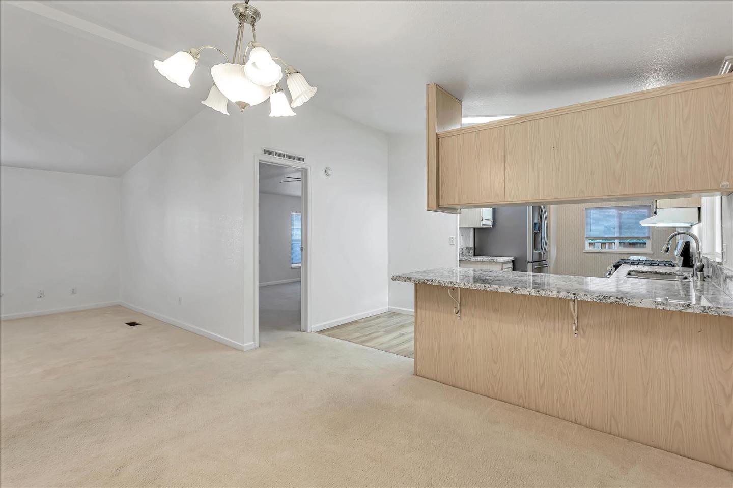 1085 Tasman DR 636