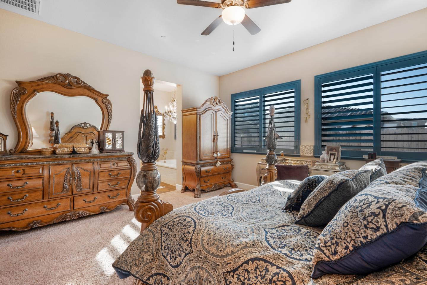 1366 Wildrose DR
