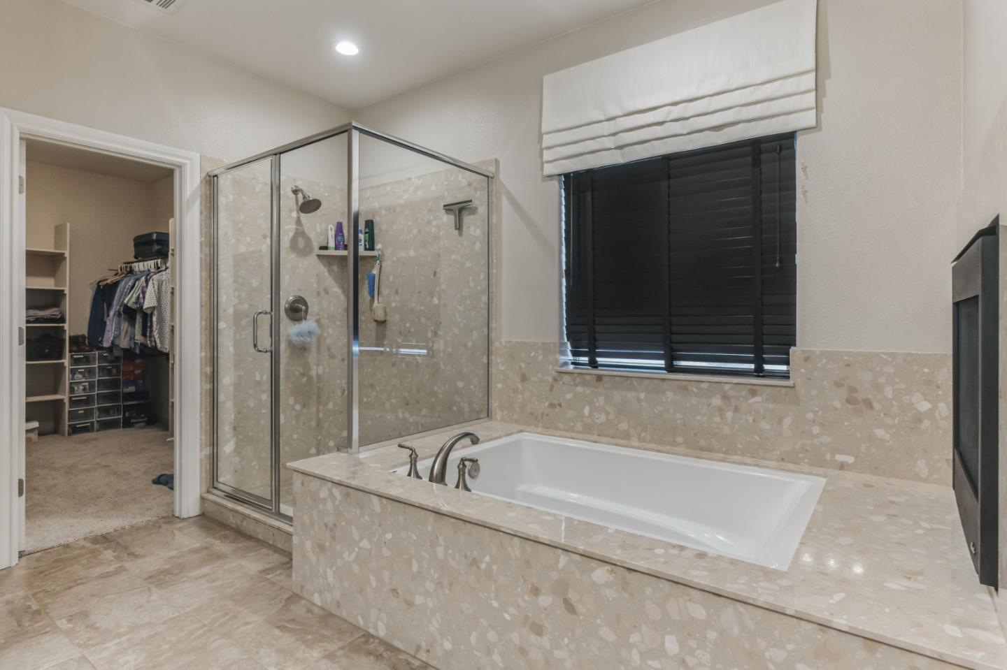 1471 Trinity CIR