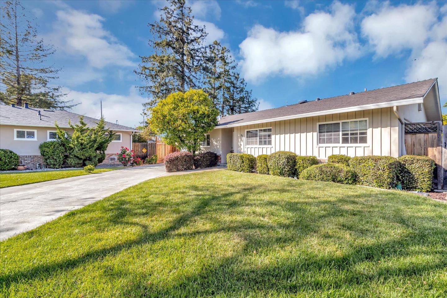 32 Shaw CT