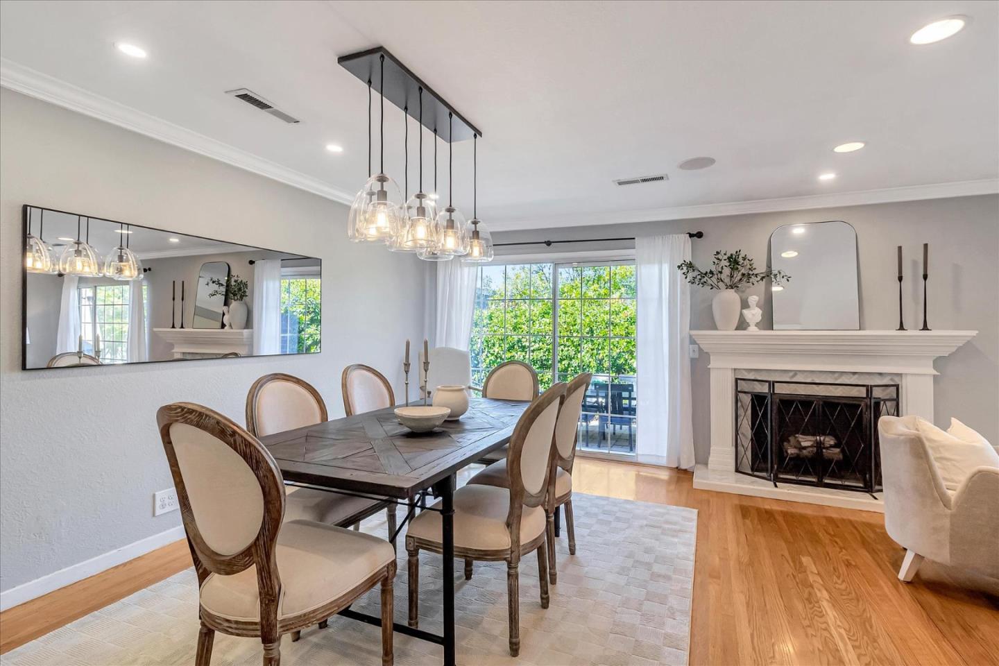 32 Shaw CT