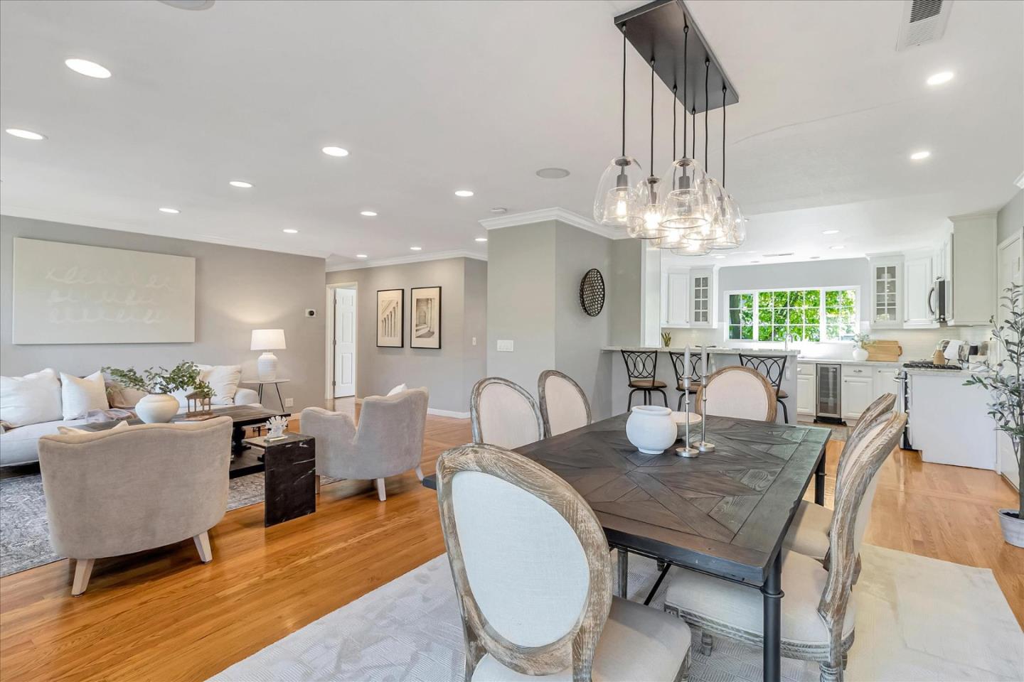 32 Shaw CT