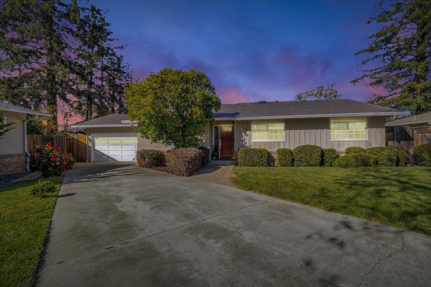 32 Shaw CT