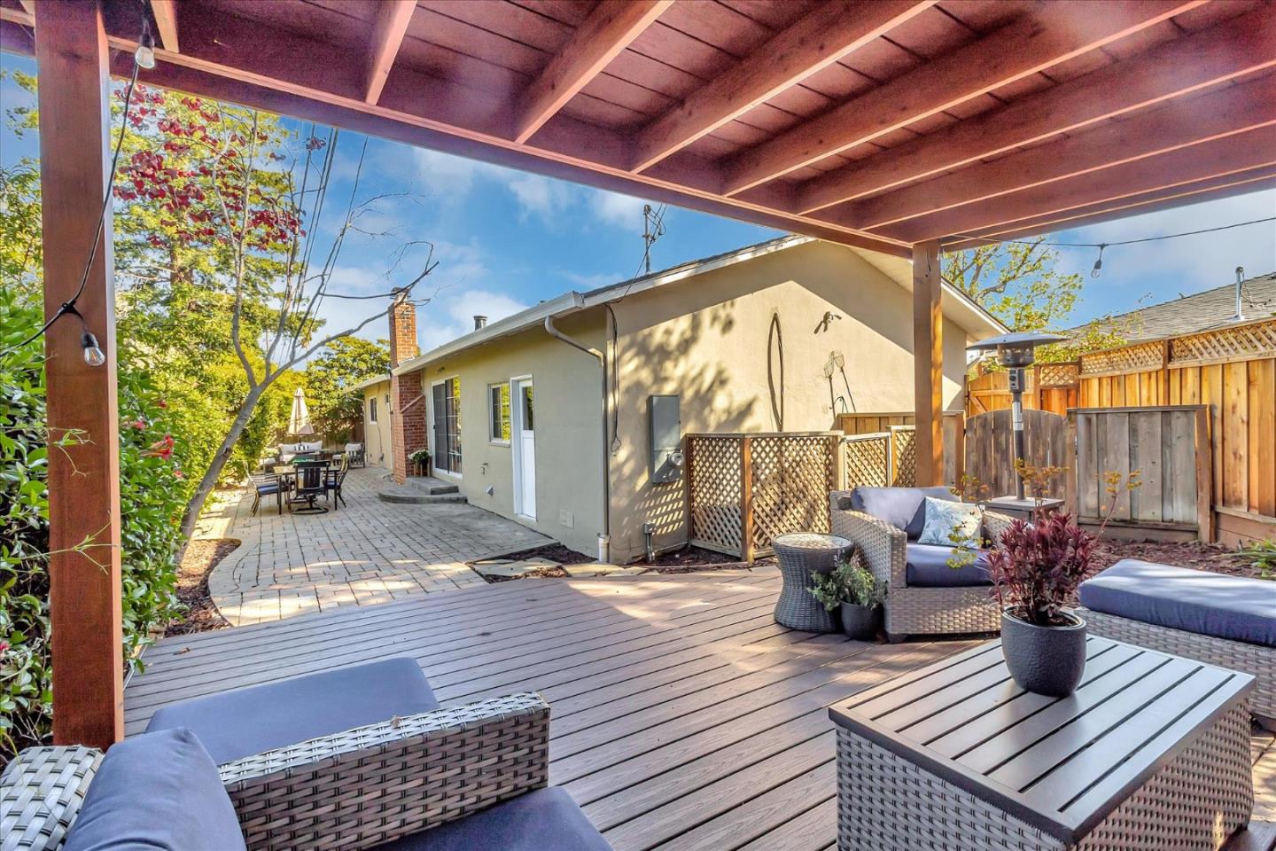 32 Shaw CT