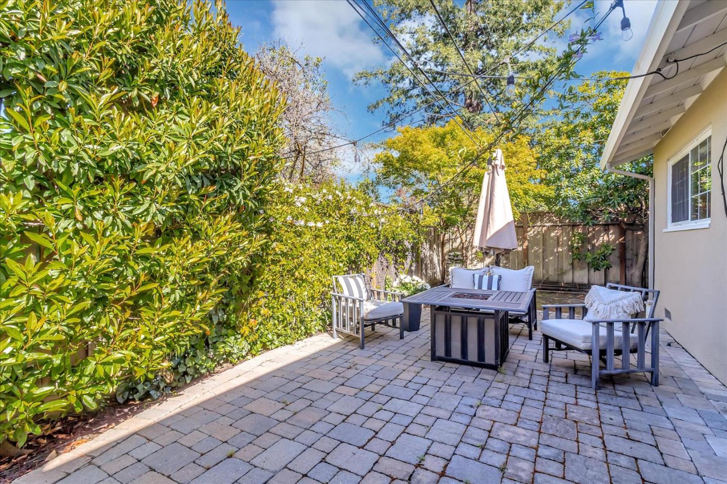 32 Shaw CT