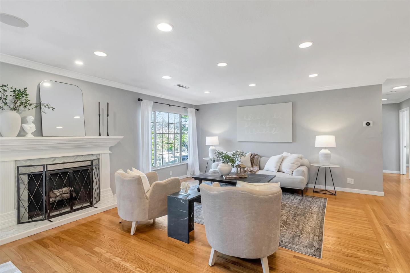 32 Shaw CT