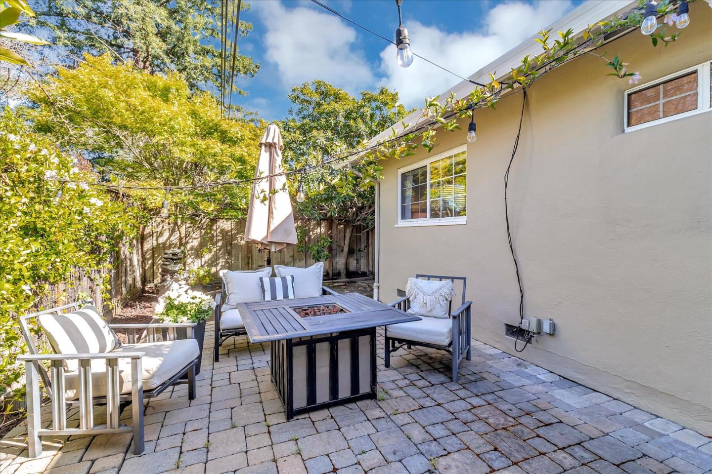 32 Shaw CT