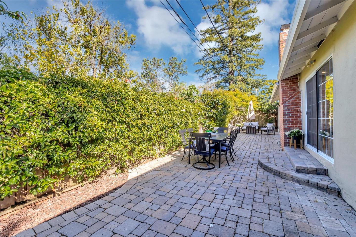 32 Shaw CT