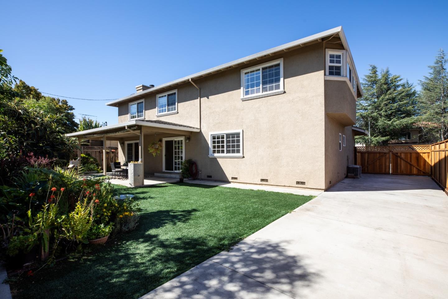 1314 Dunnock WAY
