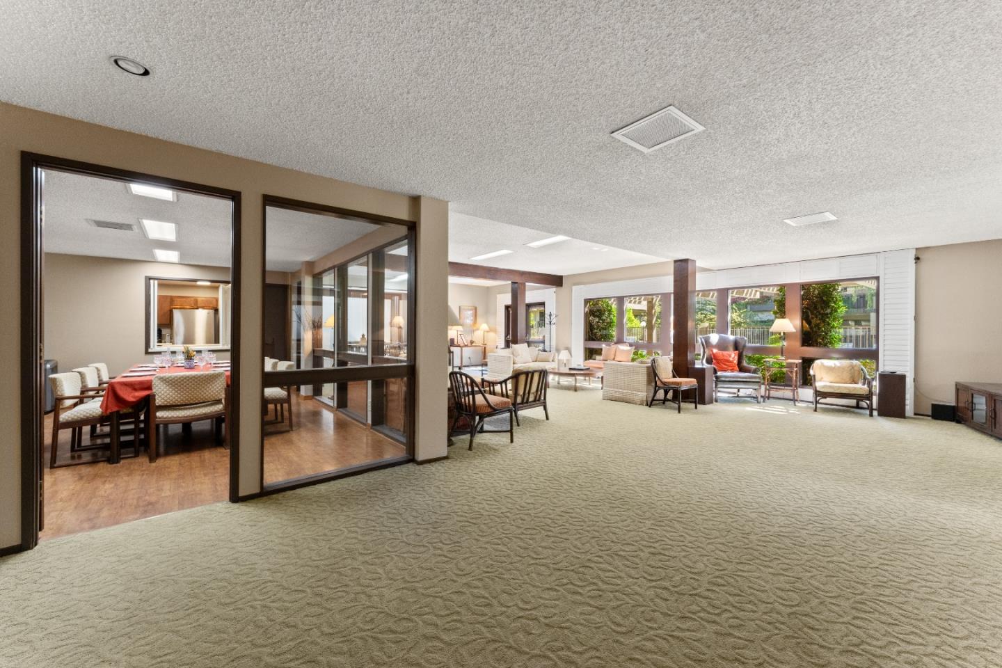 2140 Santa Cruz AVE A303