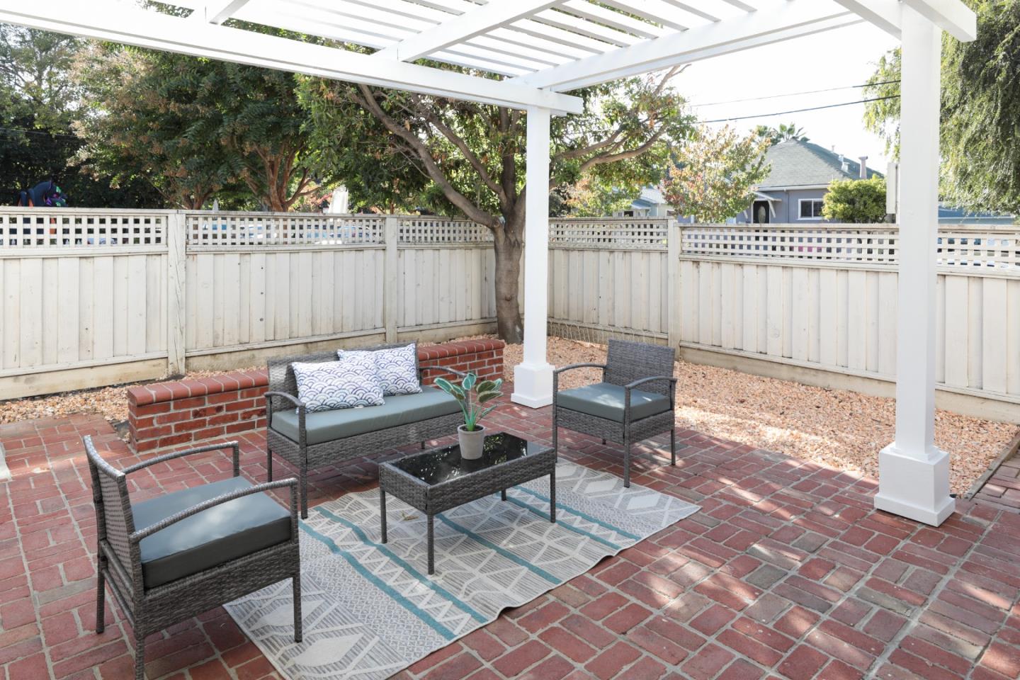 491 Villa ST