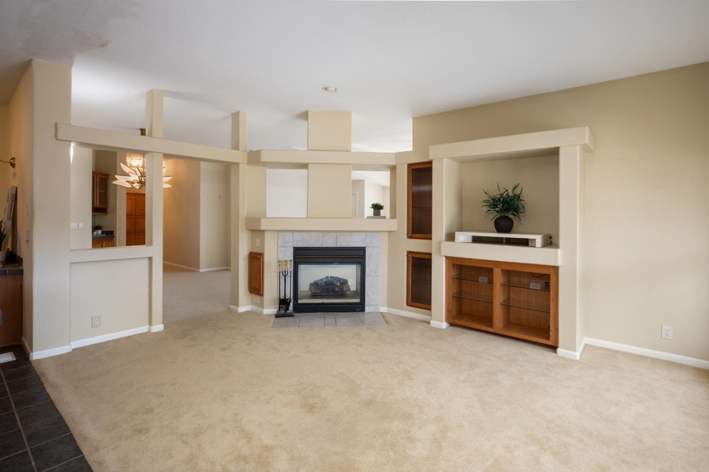 1225 Vienna Drive Unit: 933