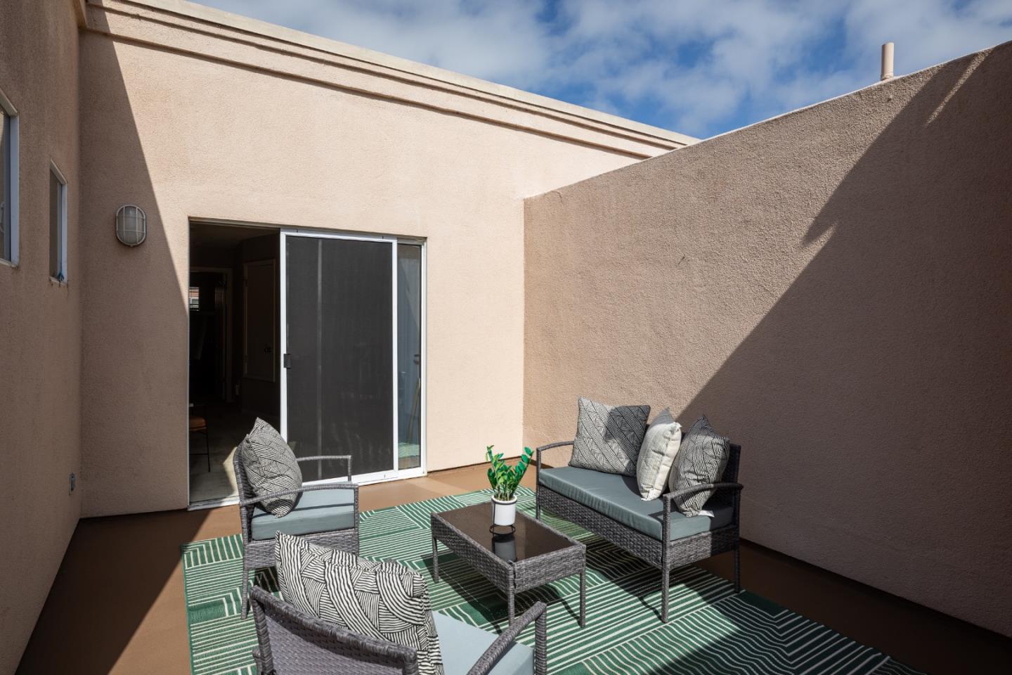 994 Alpine Terrace 2