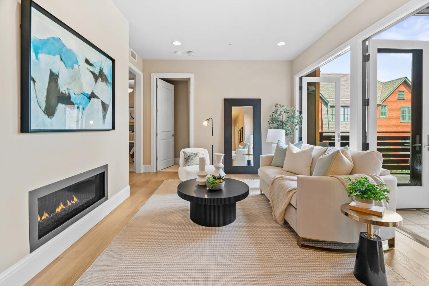 86 3rd Street 203