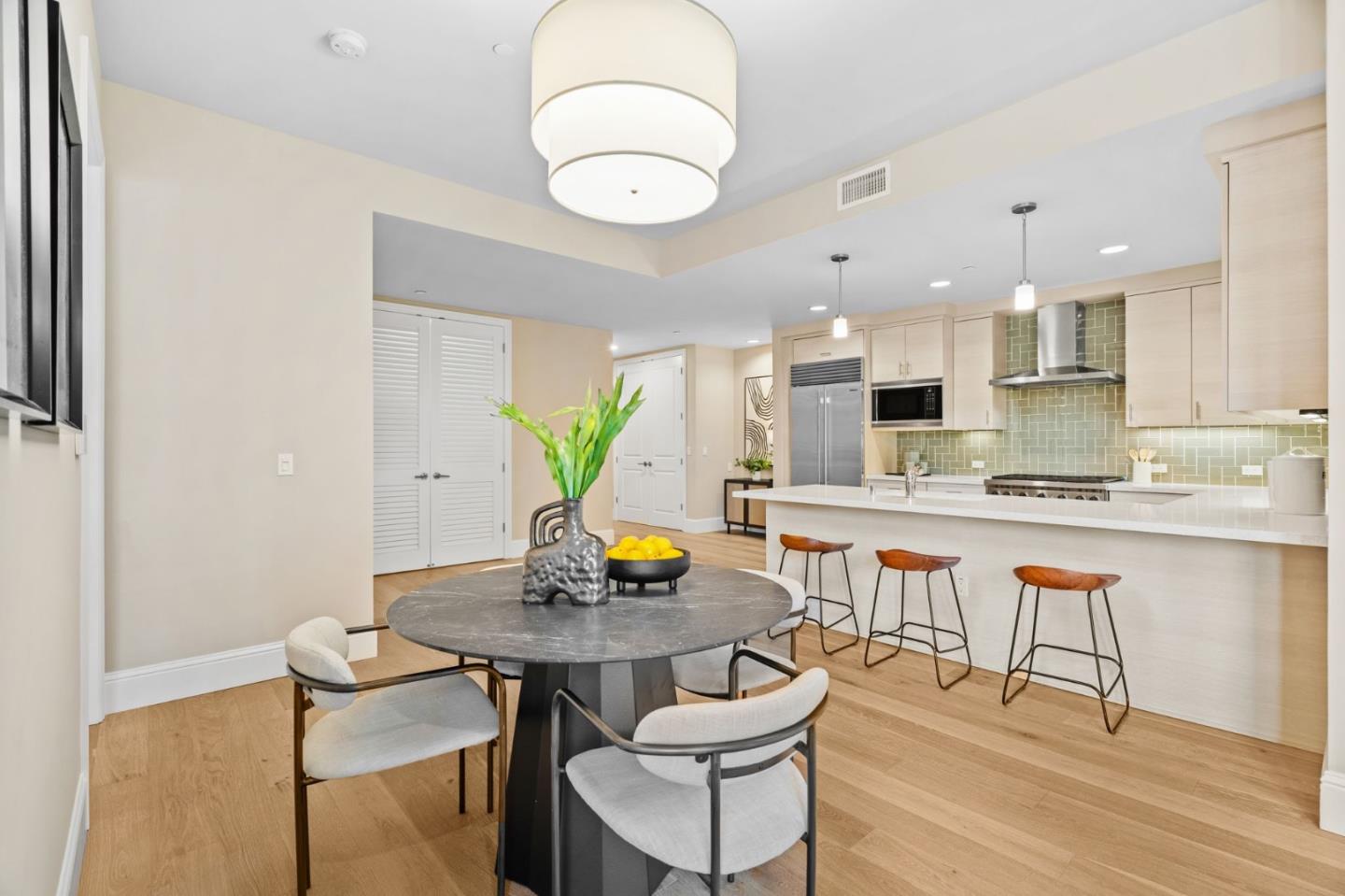 86 3rd Street 203
