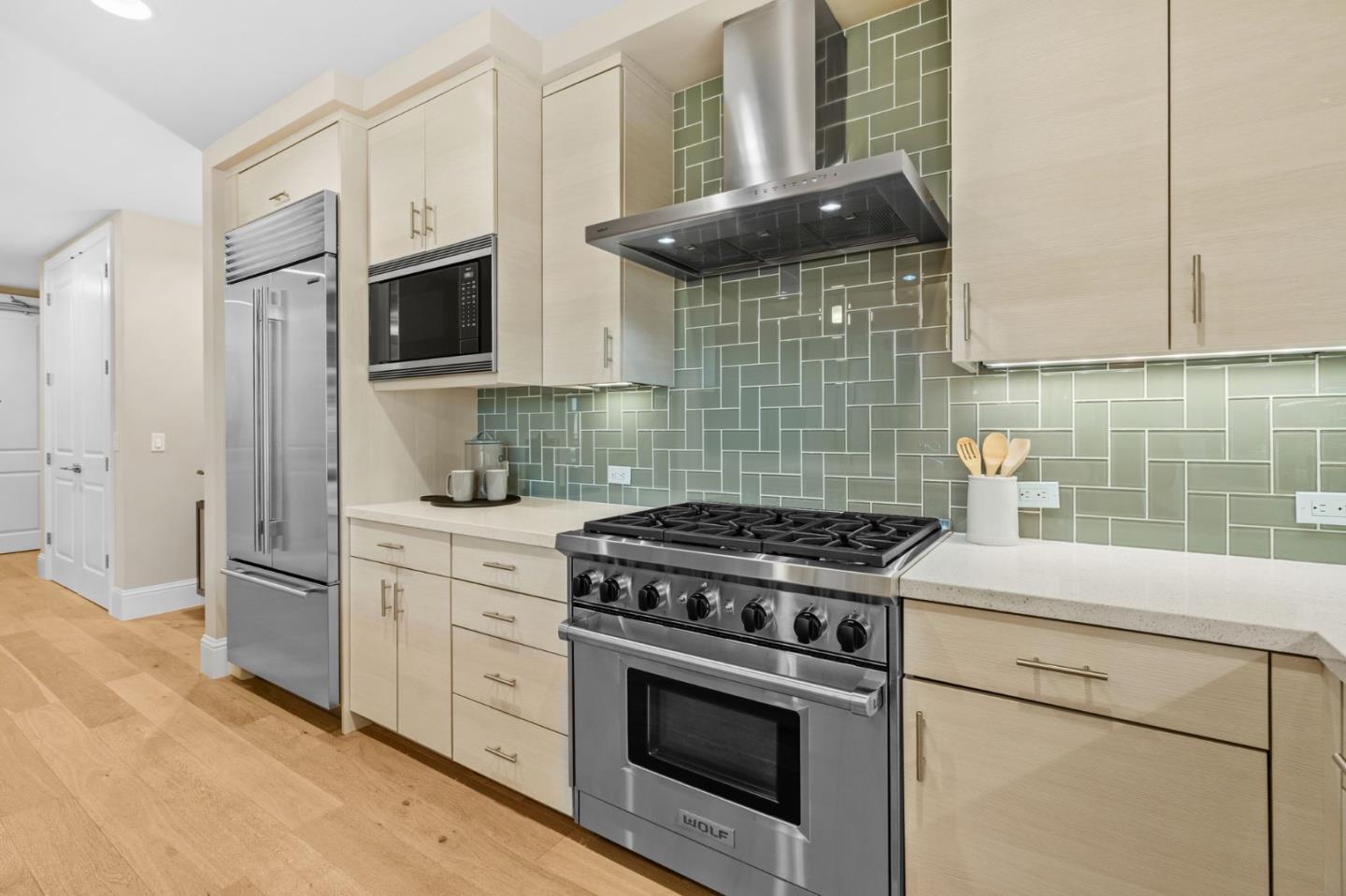 86 3rd Street 203