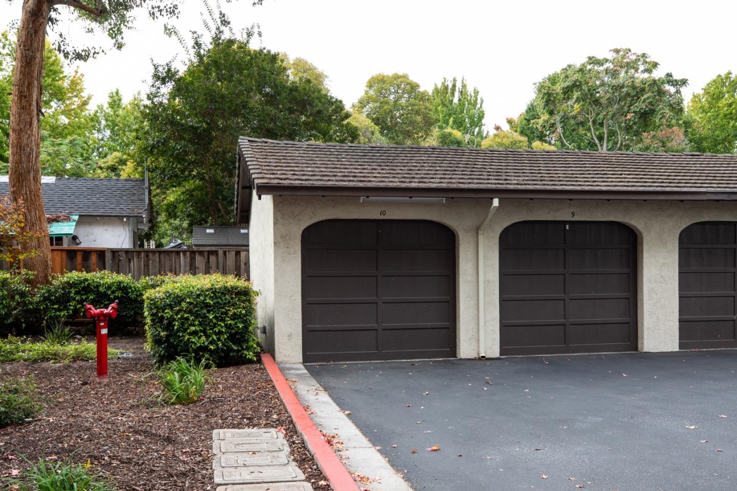 347 Sierra Vista Avenue 10