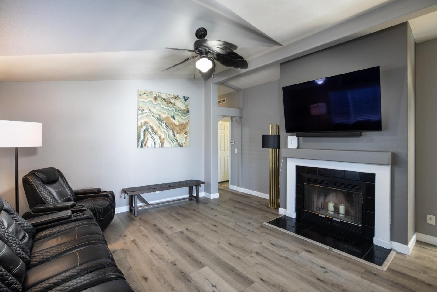 1085 Tasman DR 567