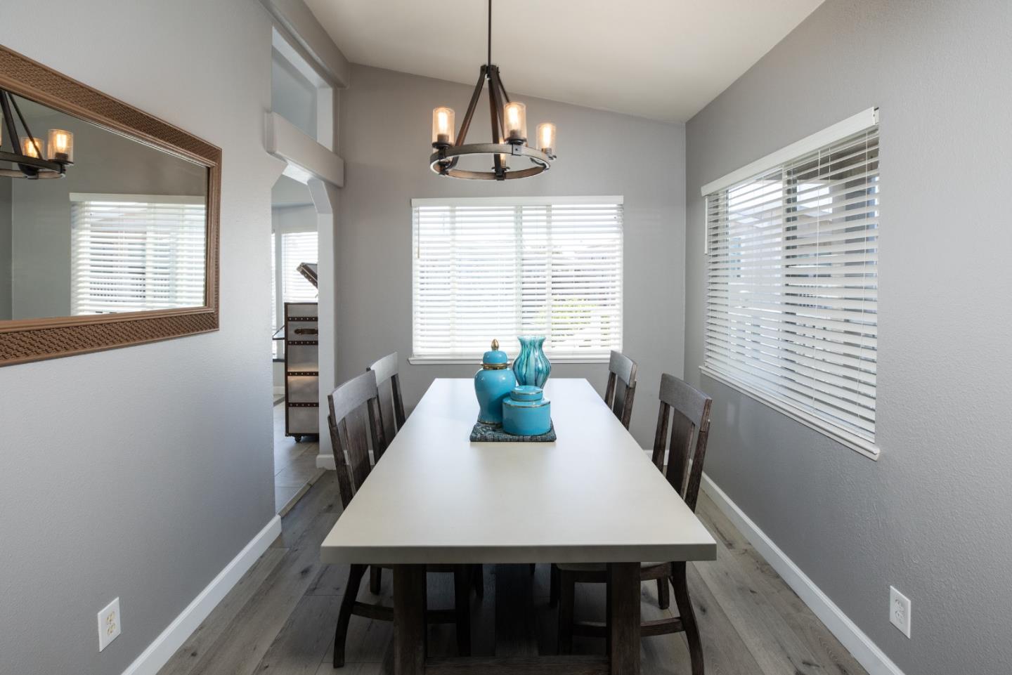 1085 Tasman DR 567