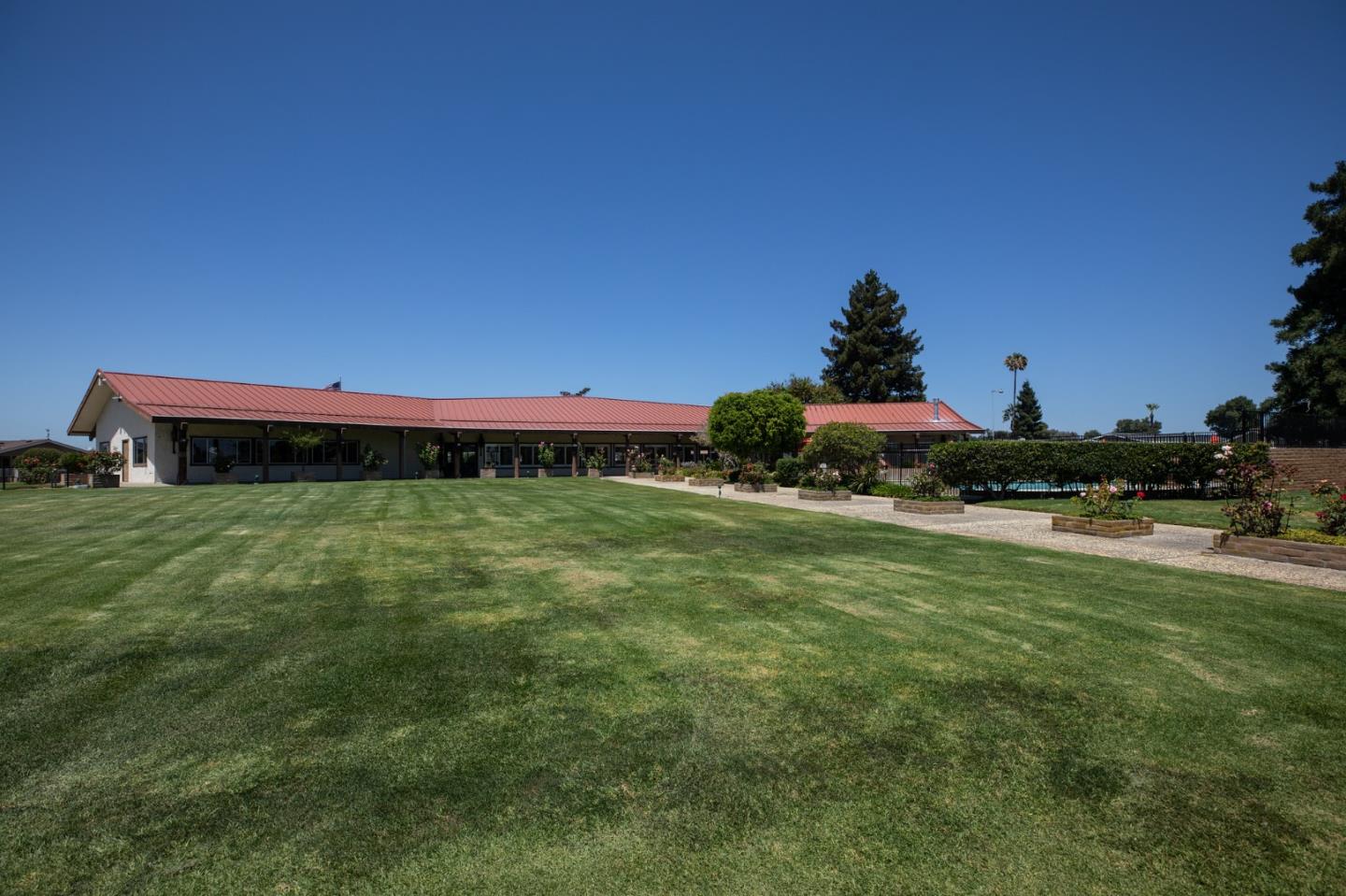 1085 Tasman DR 567