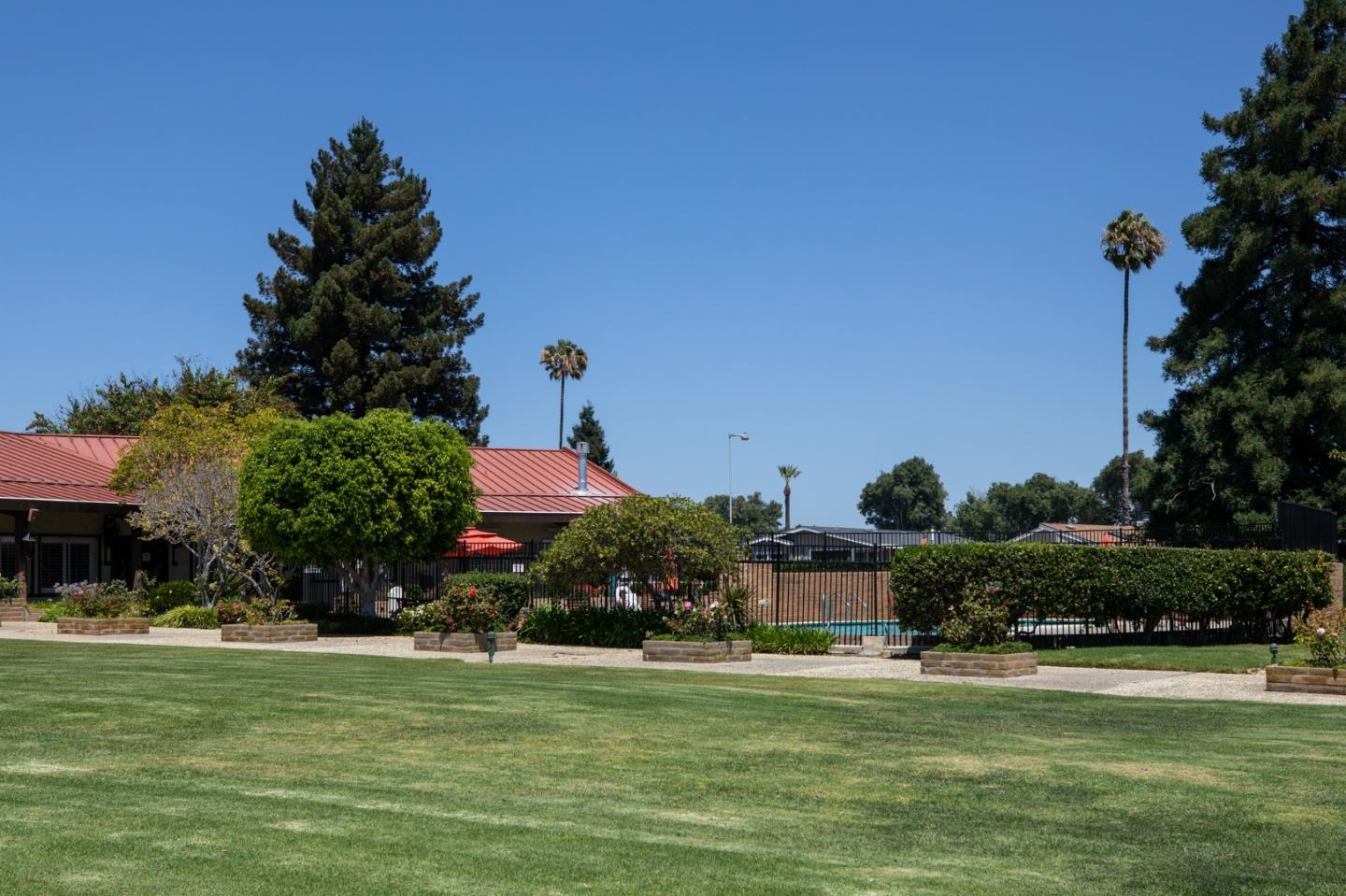 1085 Tasman DR 567