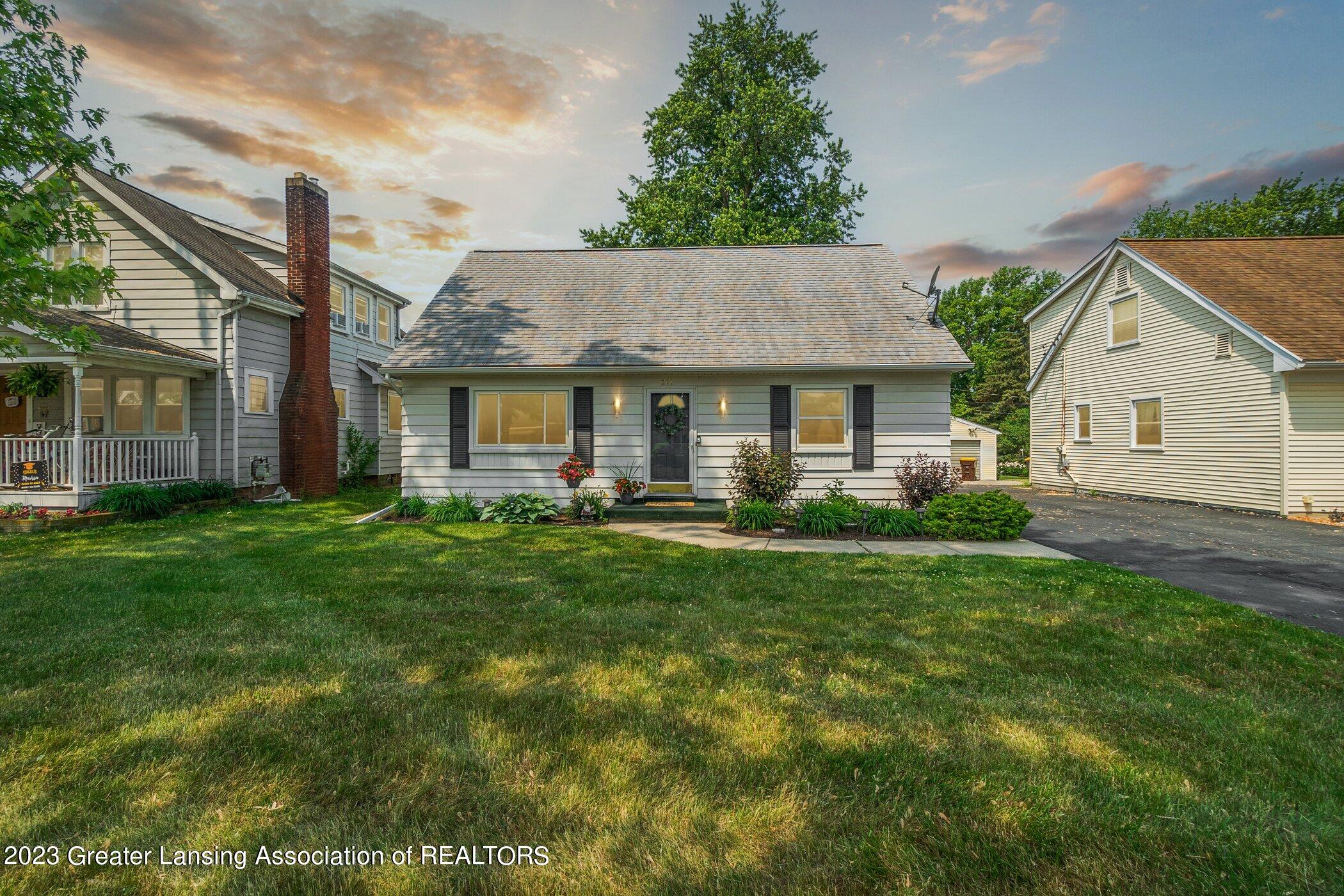 211 Winifred Avenue