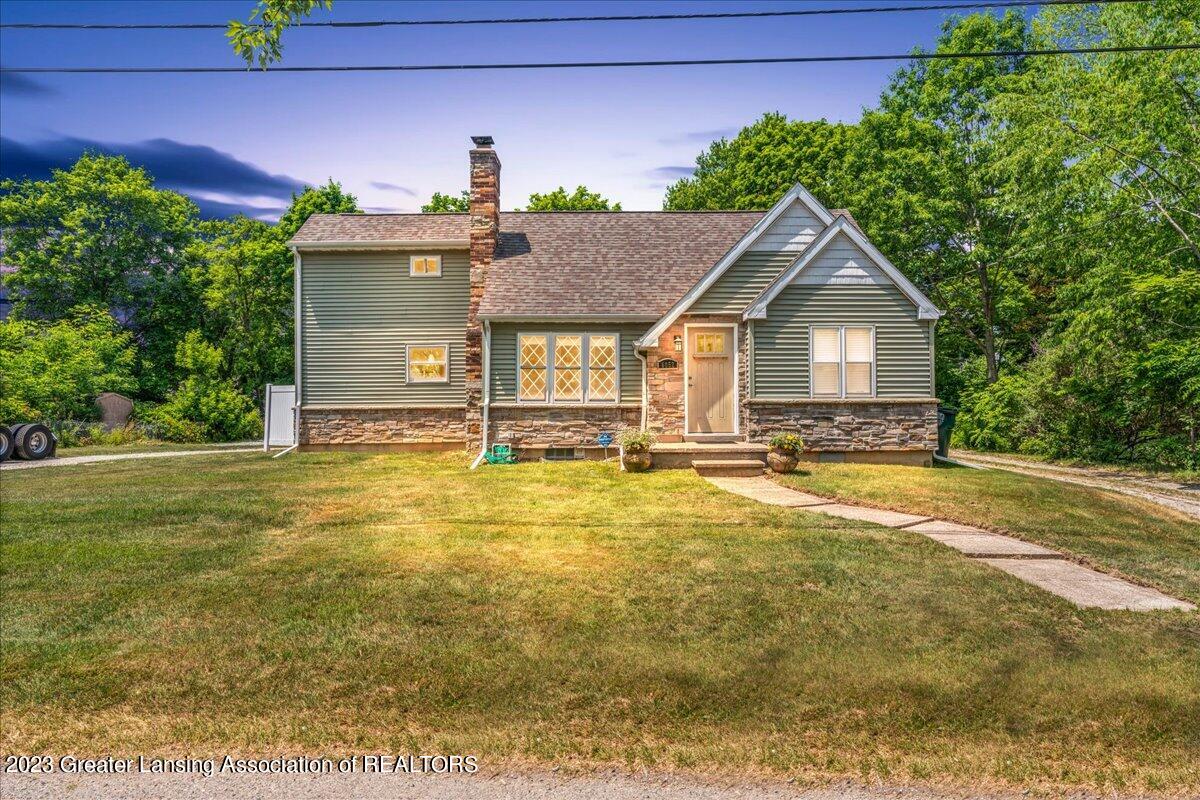 6052 Selfridge Boulevard