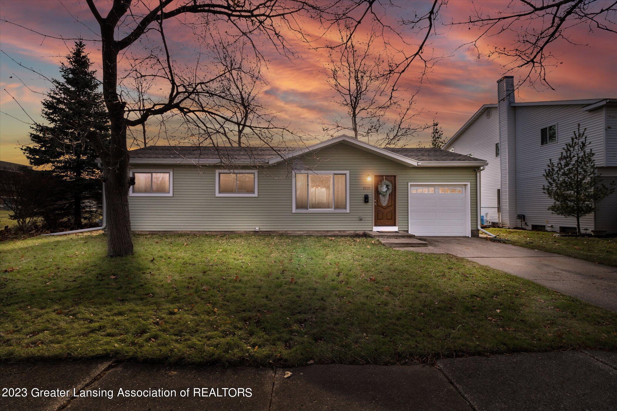 2715 Glenbrook Drive