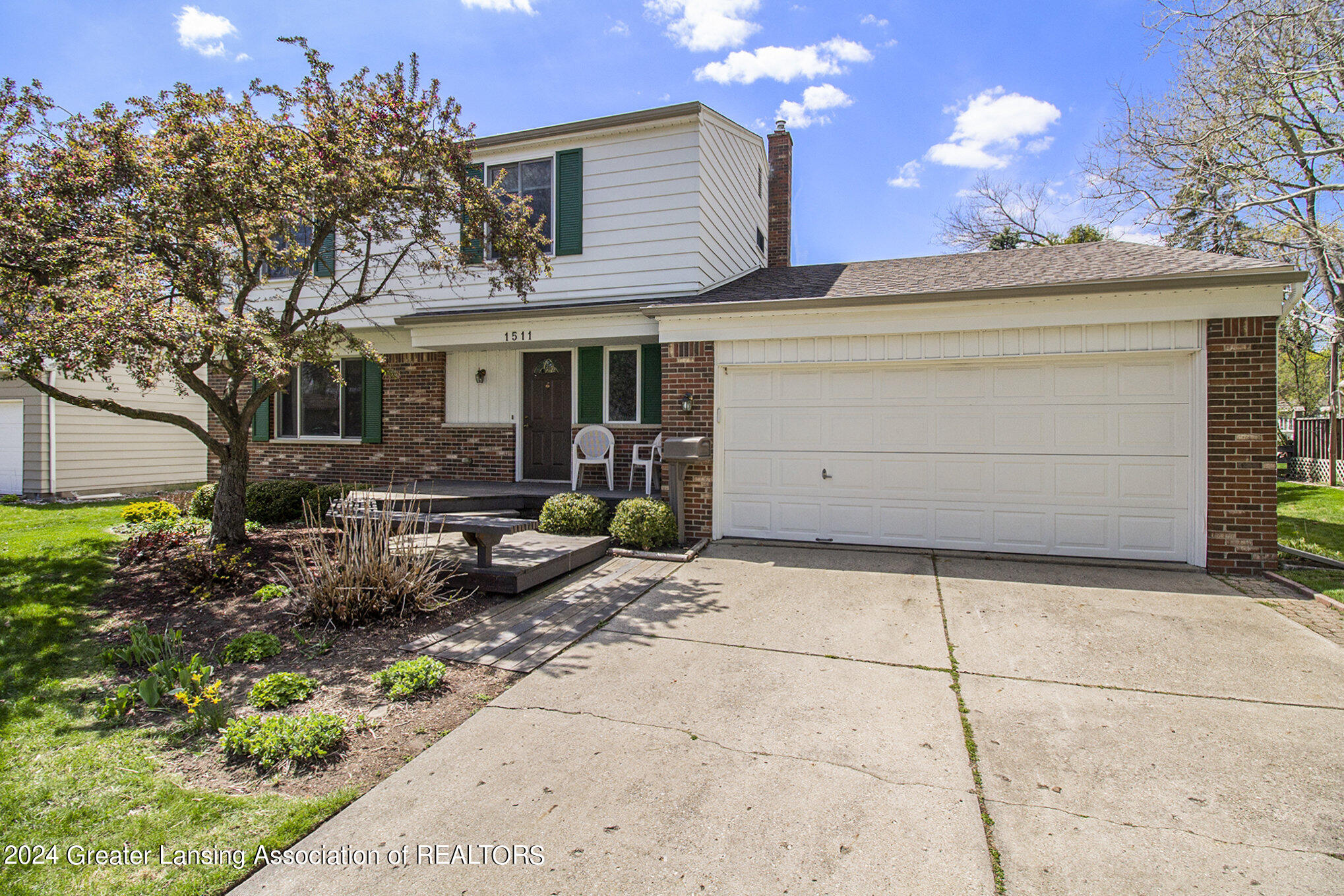 1511 N Magnolia Avenue