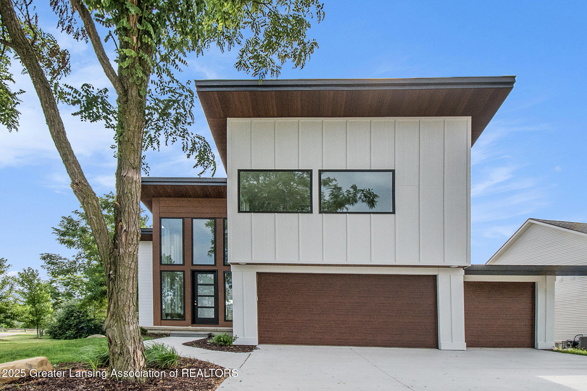 16925 Willowbrook Drive