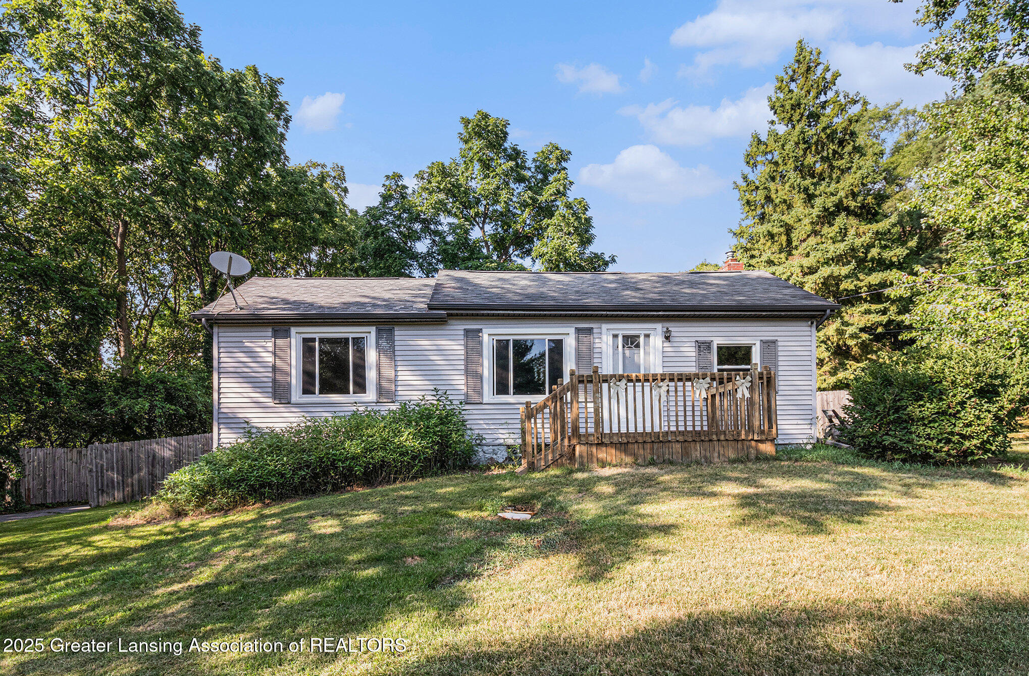 1286 W Dansville Road, Mason