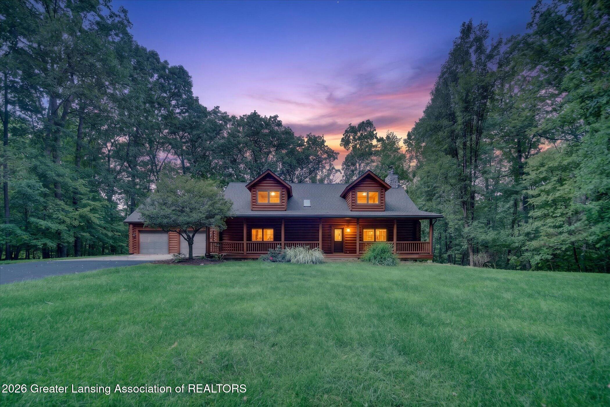 10117 Hawthorne Lane