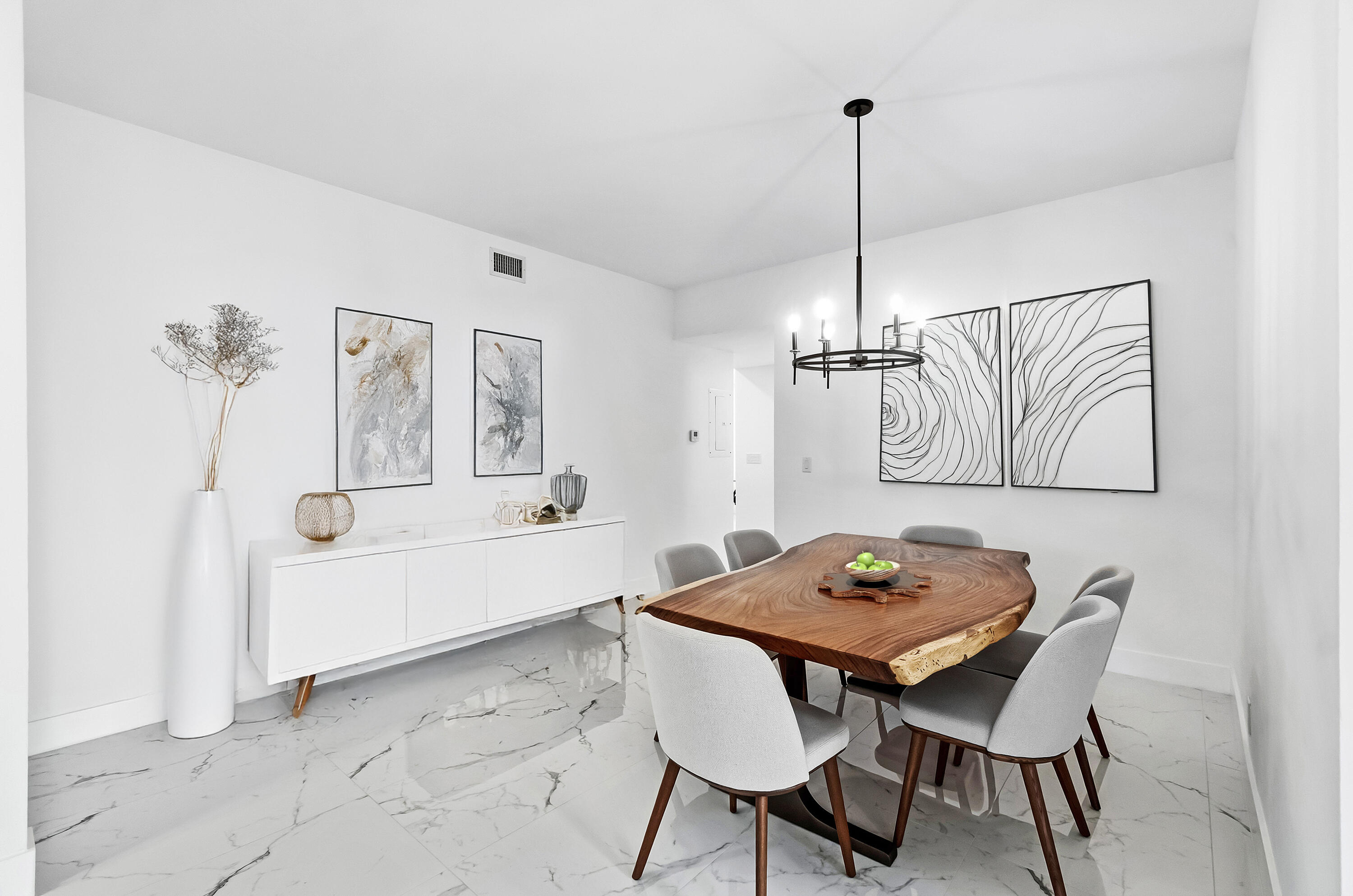 5082 Lake Catalina Drive A