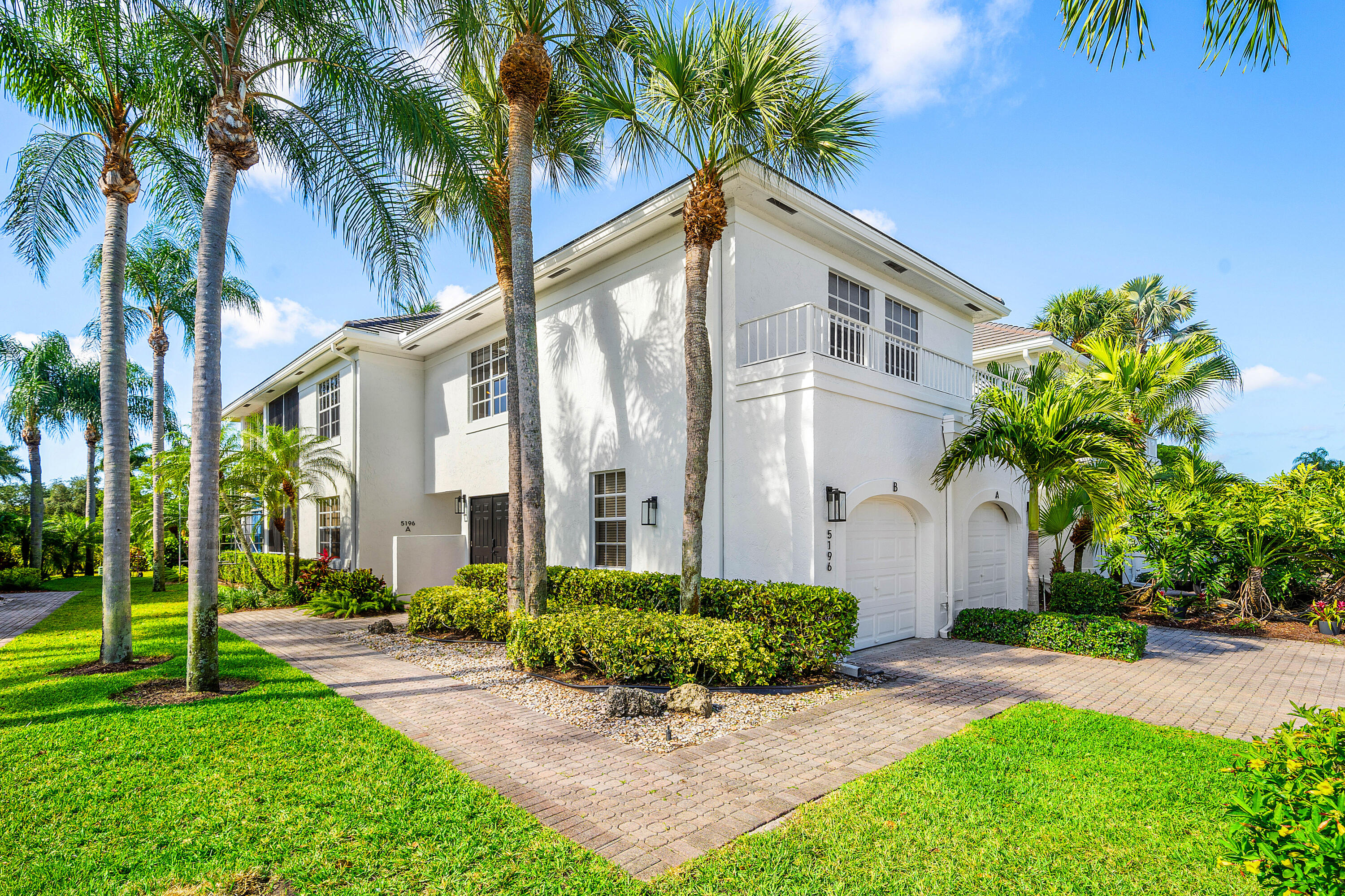 5196 Lake Catalina Drive B