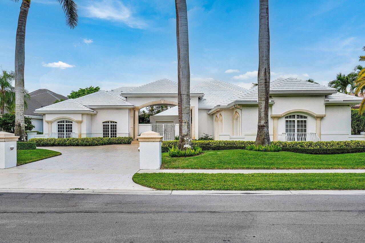 5816 Vintage Oaks Circle