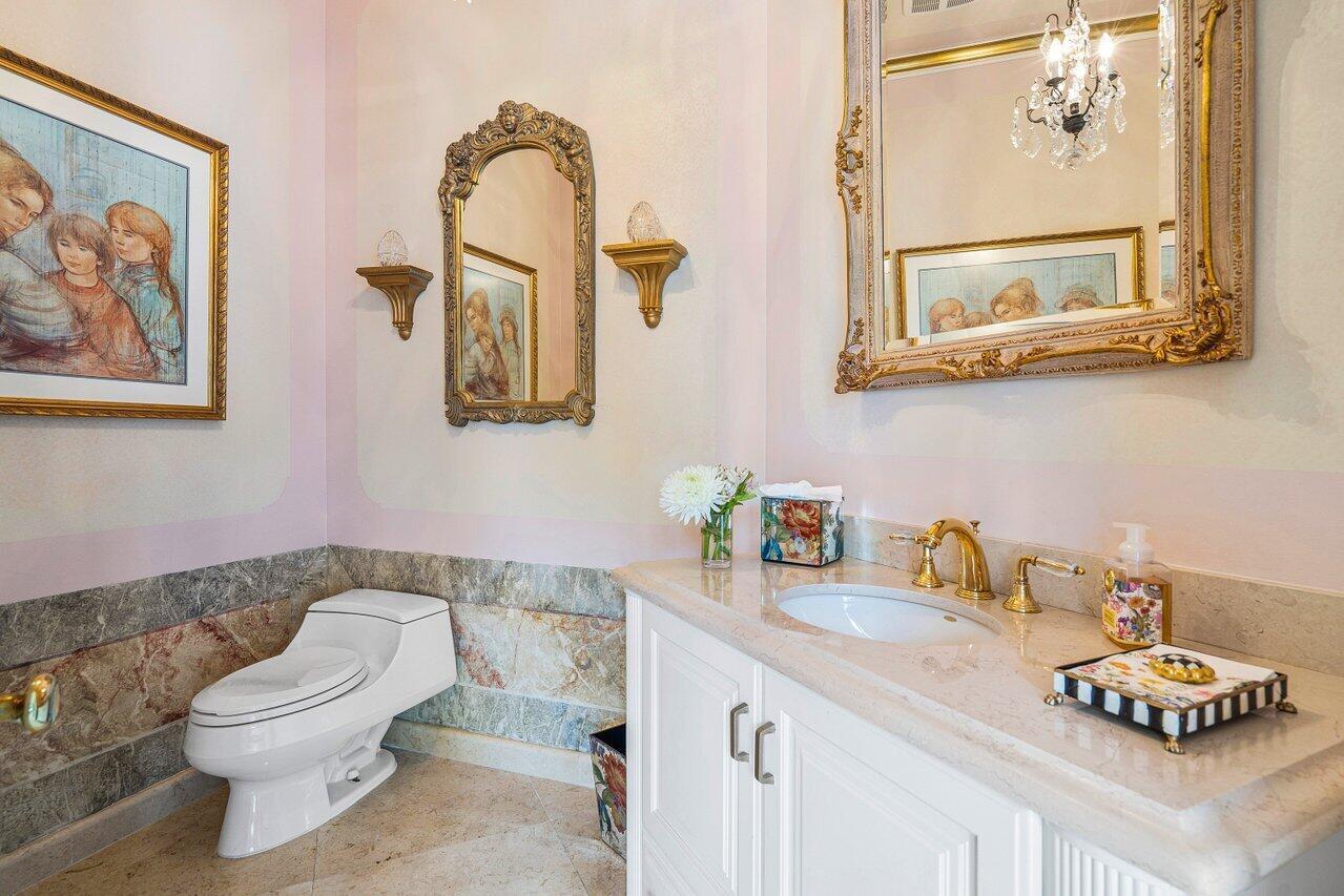 5816 Vintage Oaks Circle