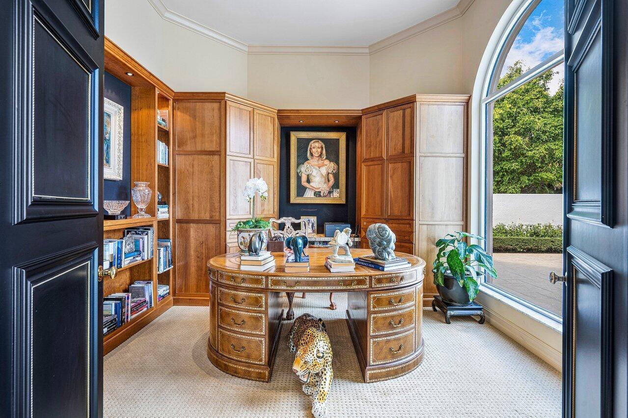 5816 Vintage Oaks Circle